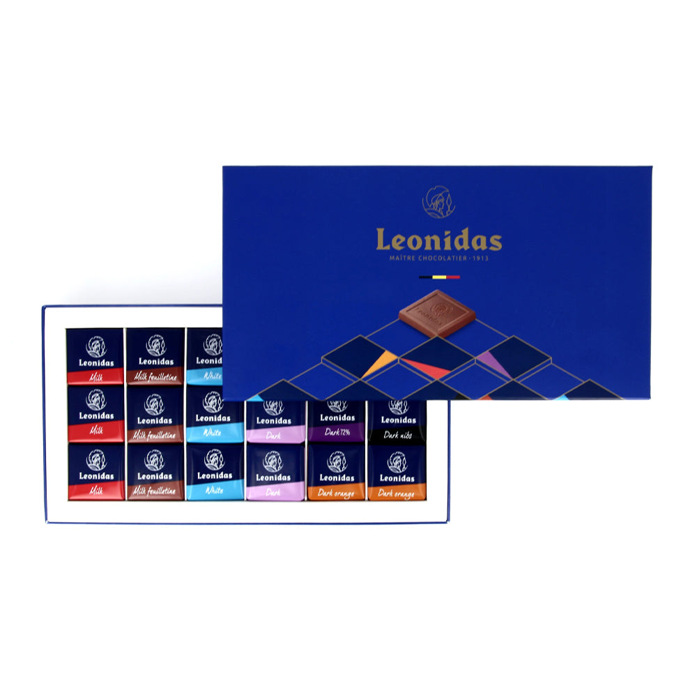 Caixa de 54 Napolitanas Leonidas