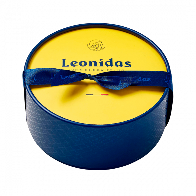 Caixa Dora com 24 bombons sortidos