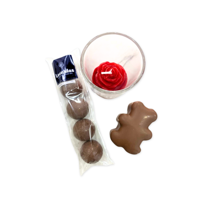 Kit Vela "Love" com 5 Bombons e 1 Marshmallow