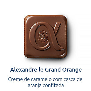 bombom alexandre le grand orange de chocolate de leite com creme de caramelo com casca de laranja confitada