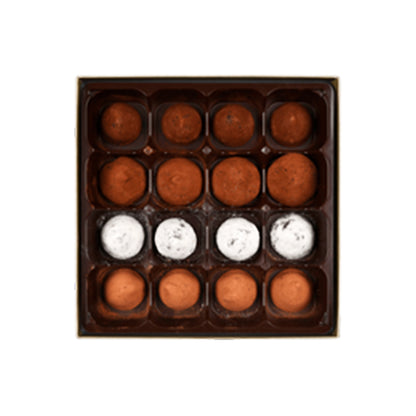 Zanzibar Christmas box with 16 truffles